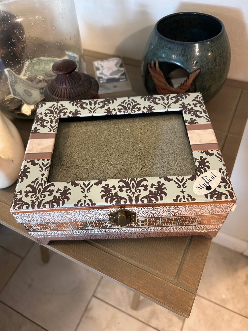 Belle Papier Cottage Garden Musical Jewelry Box